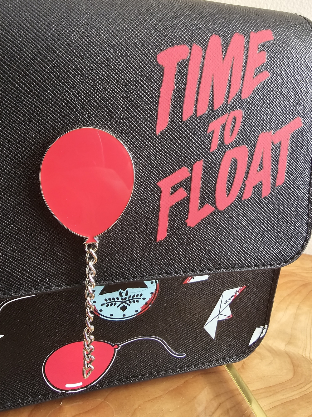 Bioworld Black IT Themed Crossbody Bag with Red Balloon Accent - Picture 7 of 7